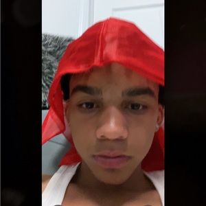 Meet your Posher, Thomas